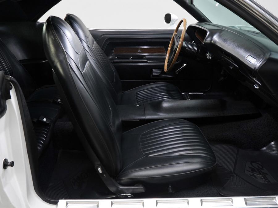  Dodge Challenger R/T 1971 года  (фото 13 из 15)